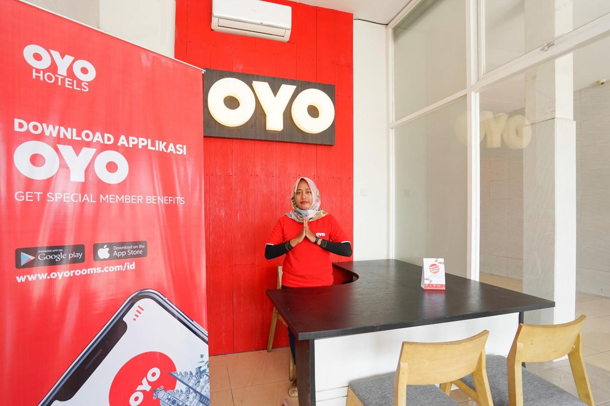 Oyo 425 Mojokerto Guesthouse 外观 照片